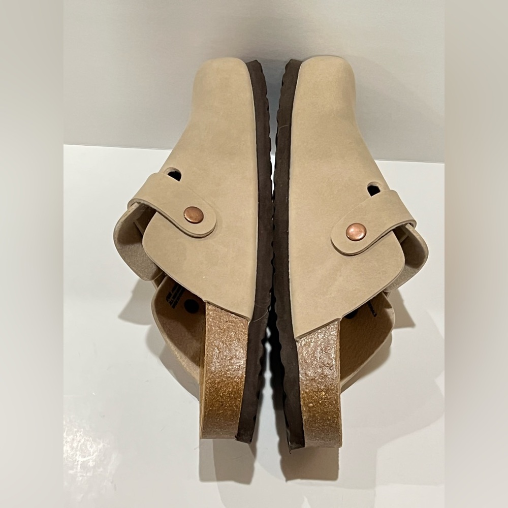 🆕 🎉LAST ONE🎉 Stone color Clogs - Picture 4 of 4